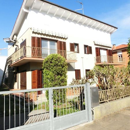 Letizia Apartment Lignano Sabbiadoro Luaran gambar