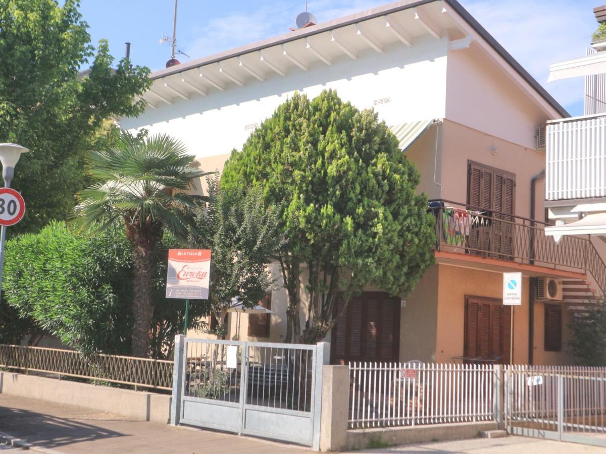 Letizia Apartment Lignano Sabbiadoro Luaran gambar