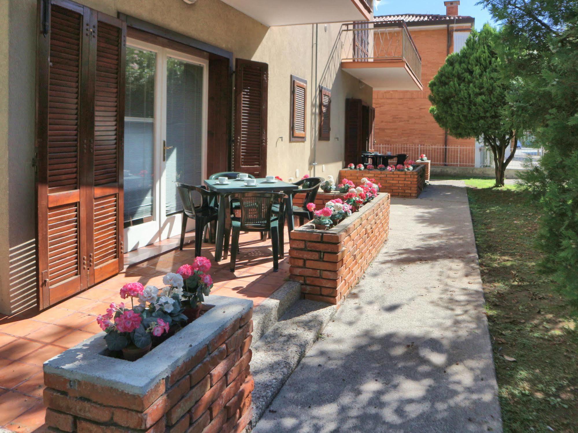 Letizia Apartment Lignano Sabbiadoro Luaran gambar