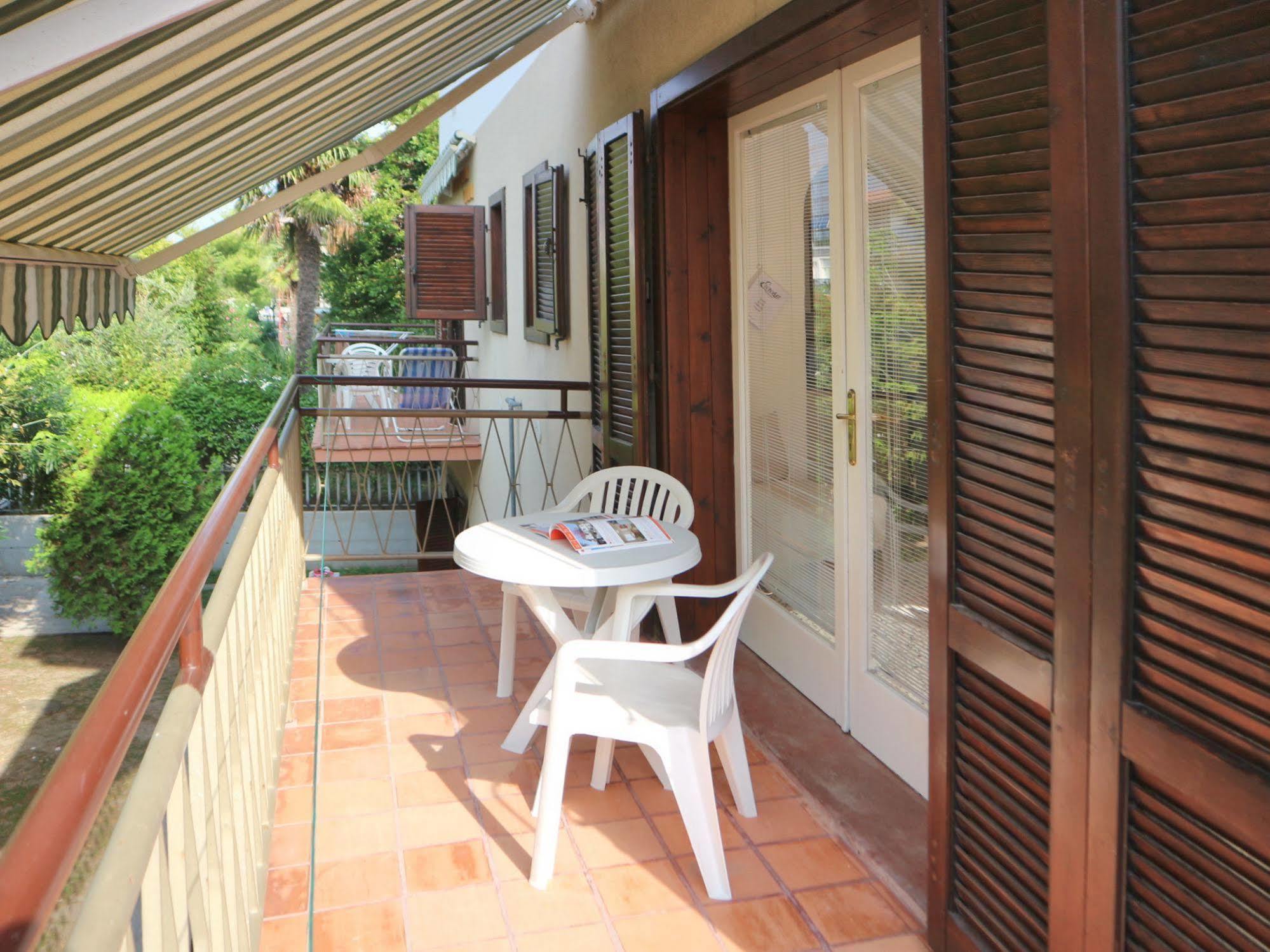 Letizia Apartment Lignano Sabbiadoro Luaran gambar